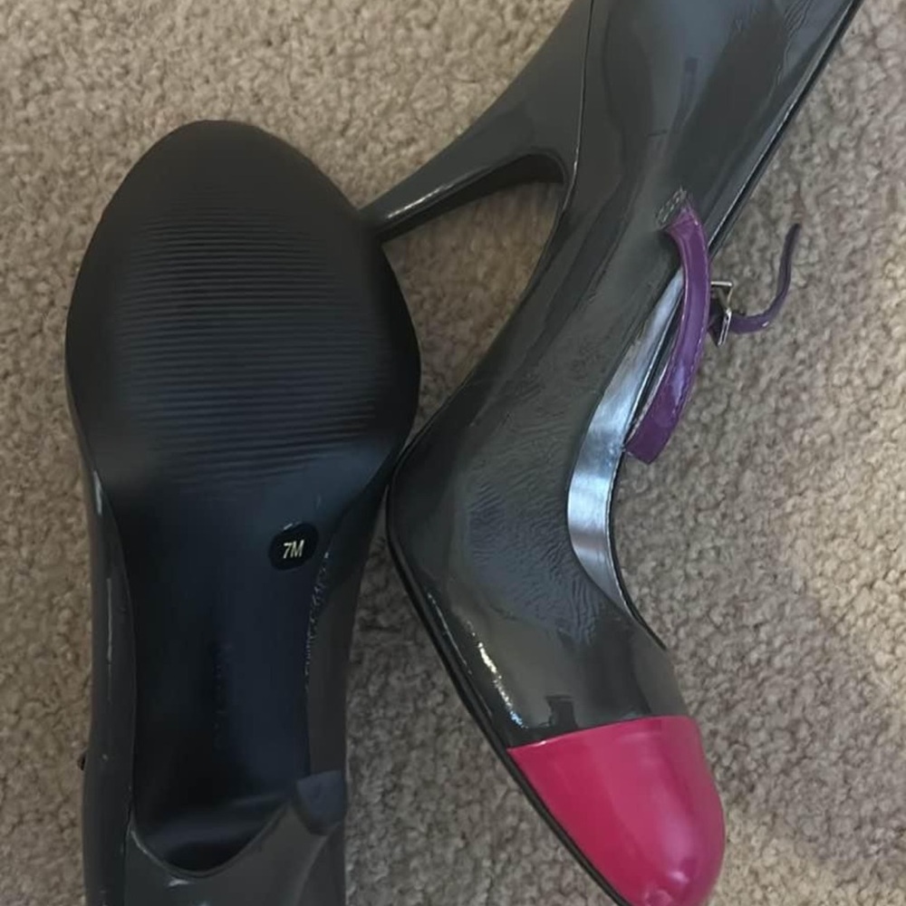 Gianni Bini Gray Heels with Pink Accents